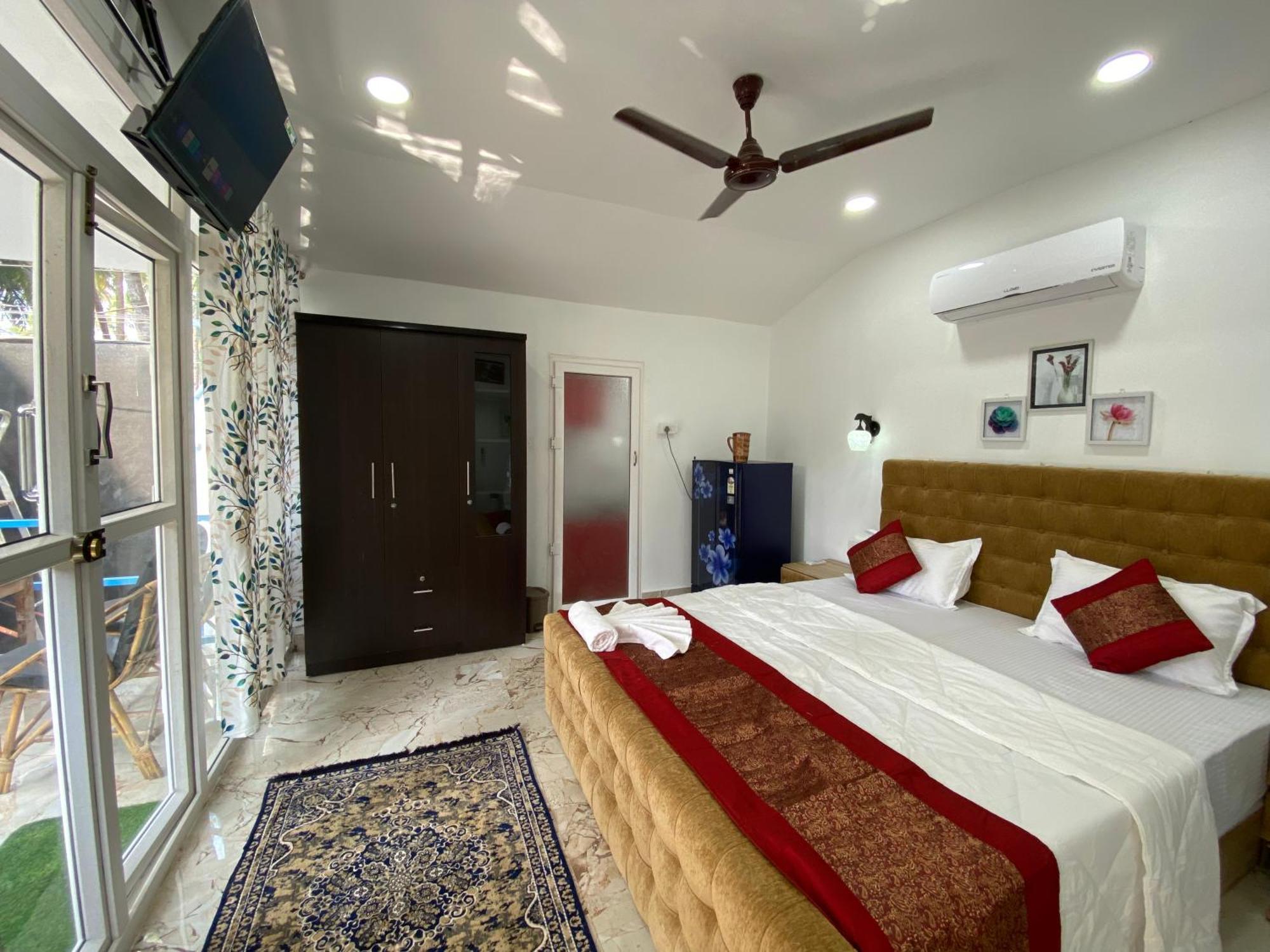 Tropical Bay Hostel Палолем Екстериор снимка