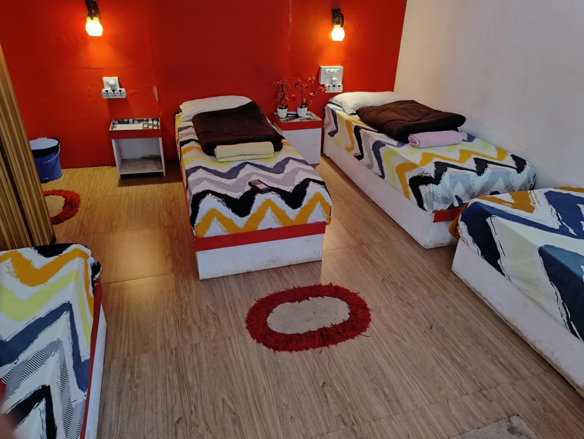 Tropical Bay Hostel Палолем Екстериор снимка