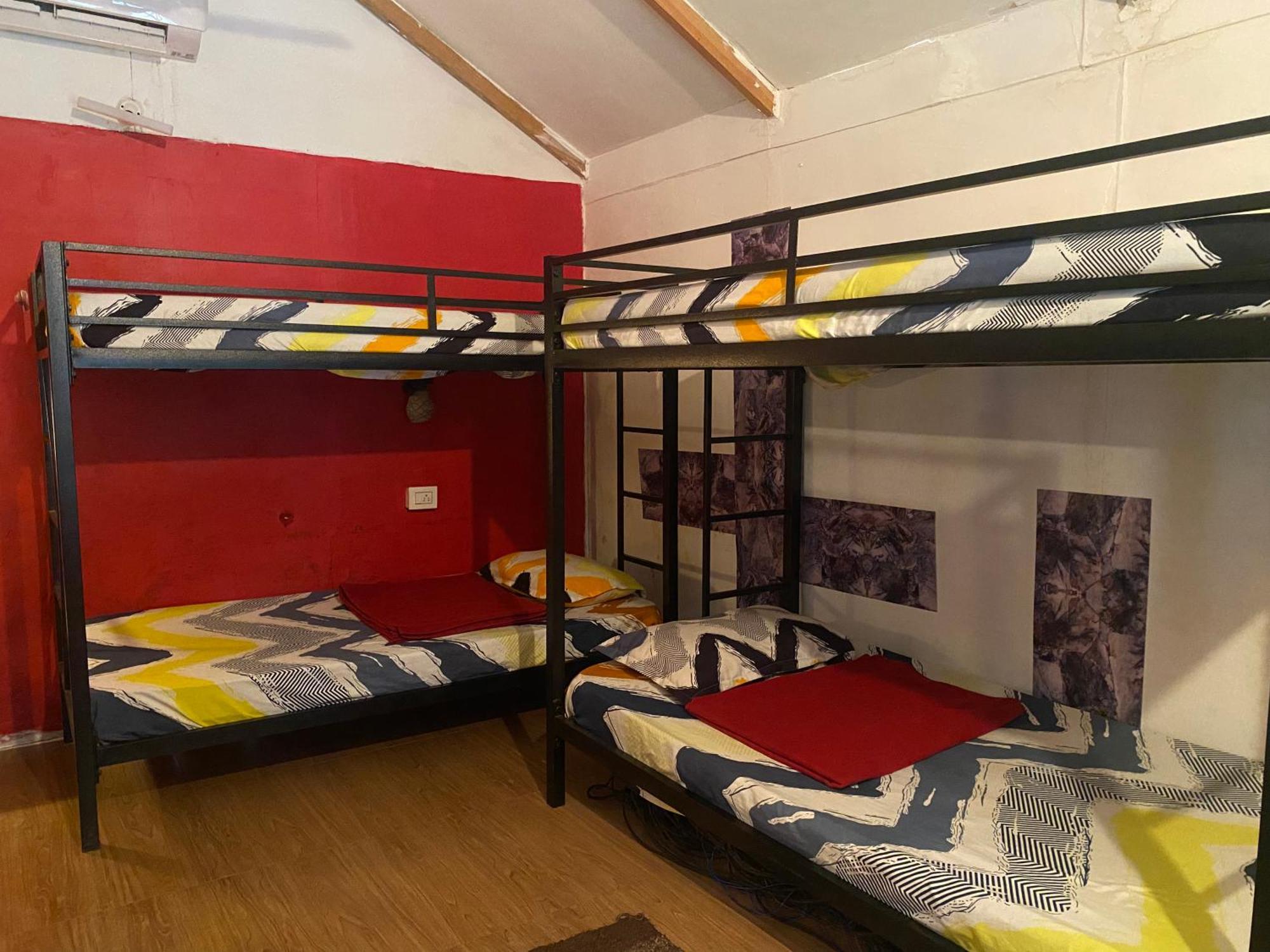 Tropical Bay Hostel Палолем Екстериор снимка