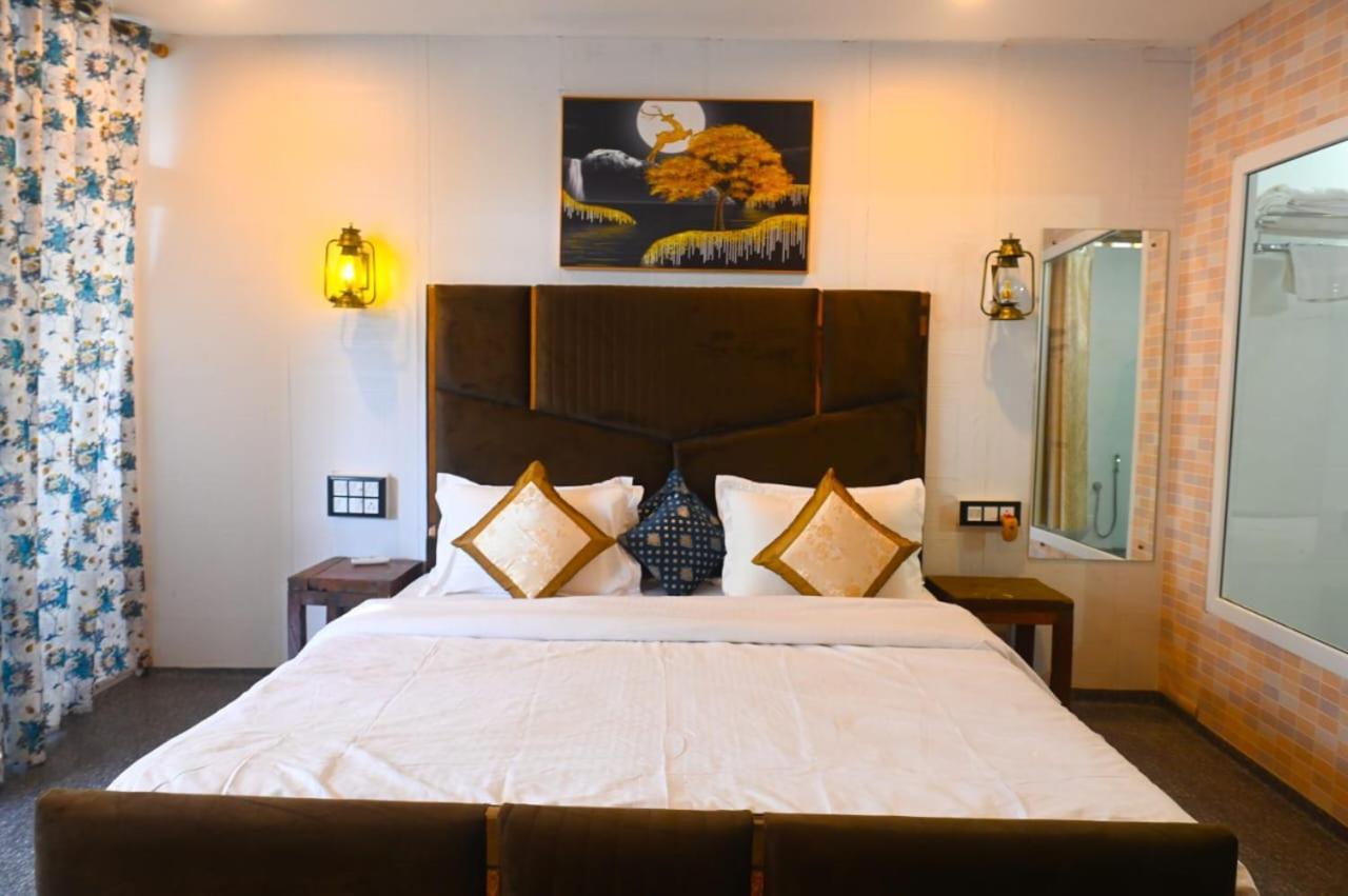 Tropical Bay Hostel Палолем Екстериор снимка